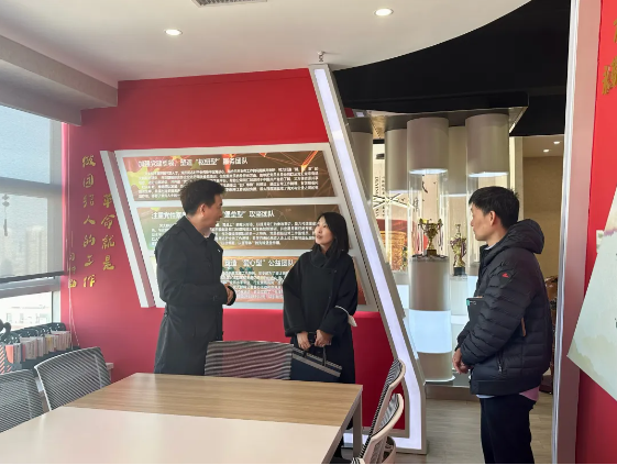 天津市人社局領導到永誠世佳走訪調研